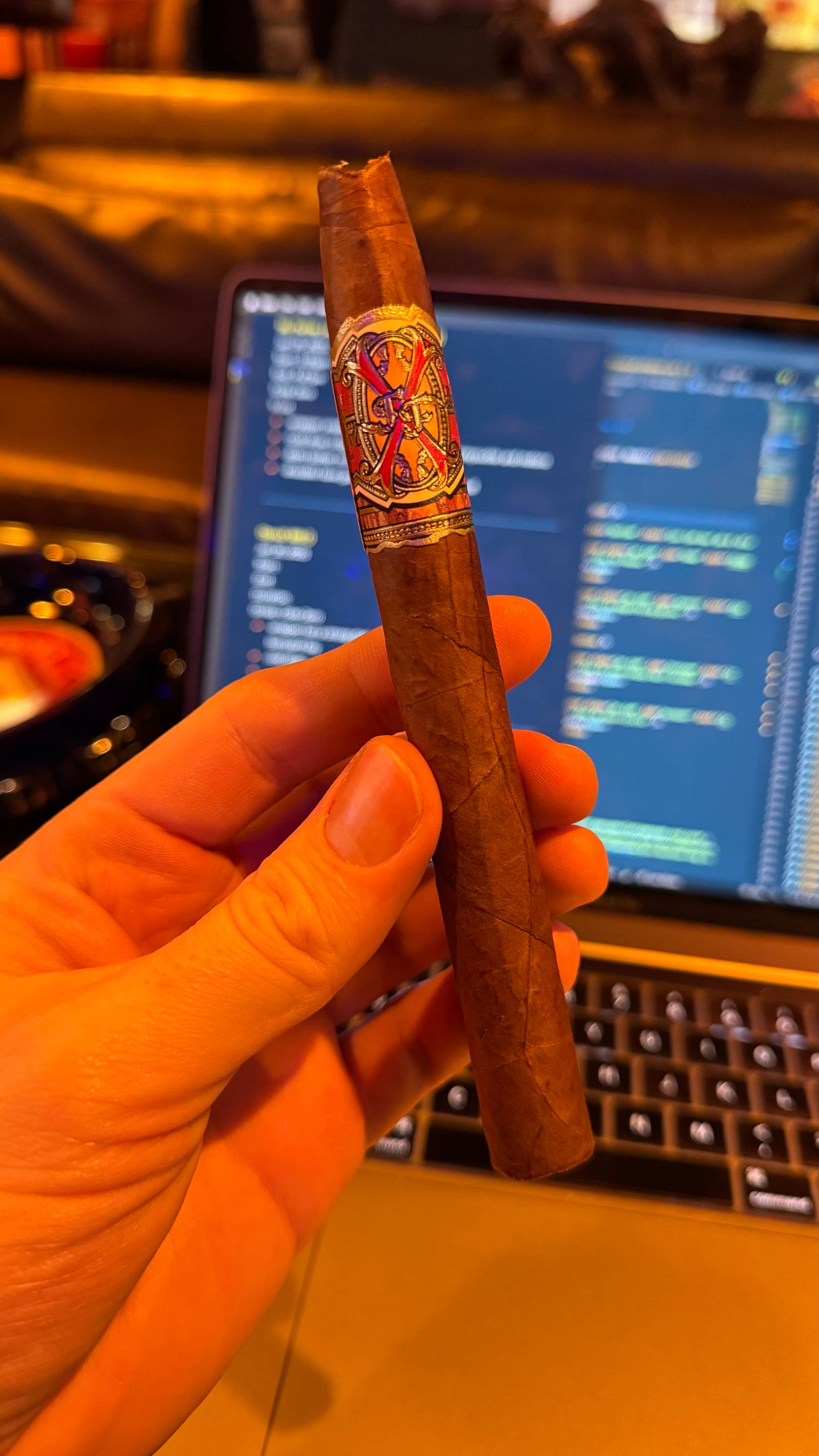 Photo 1 of 3 for Arturo Fuente Fuente Fuente OpusX PerfeXion 888 Natural 6.875" * 44, reviewed on Jan 30, 2025 and given a rating of 0.