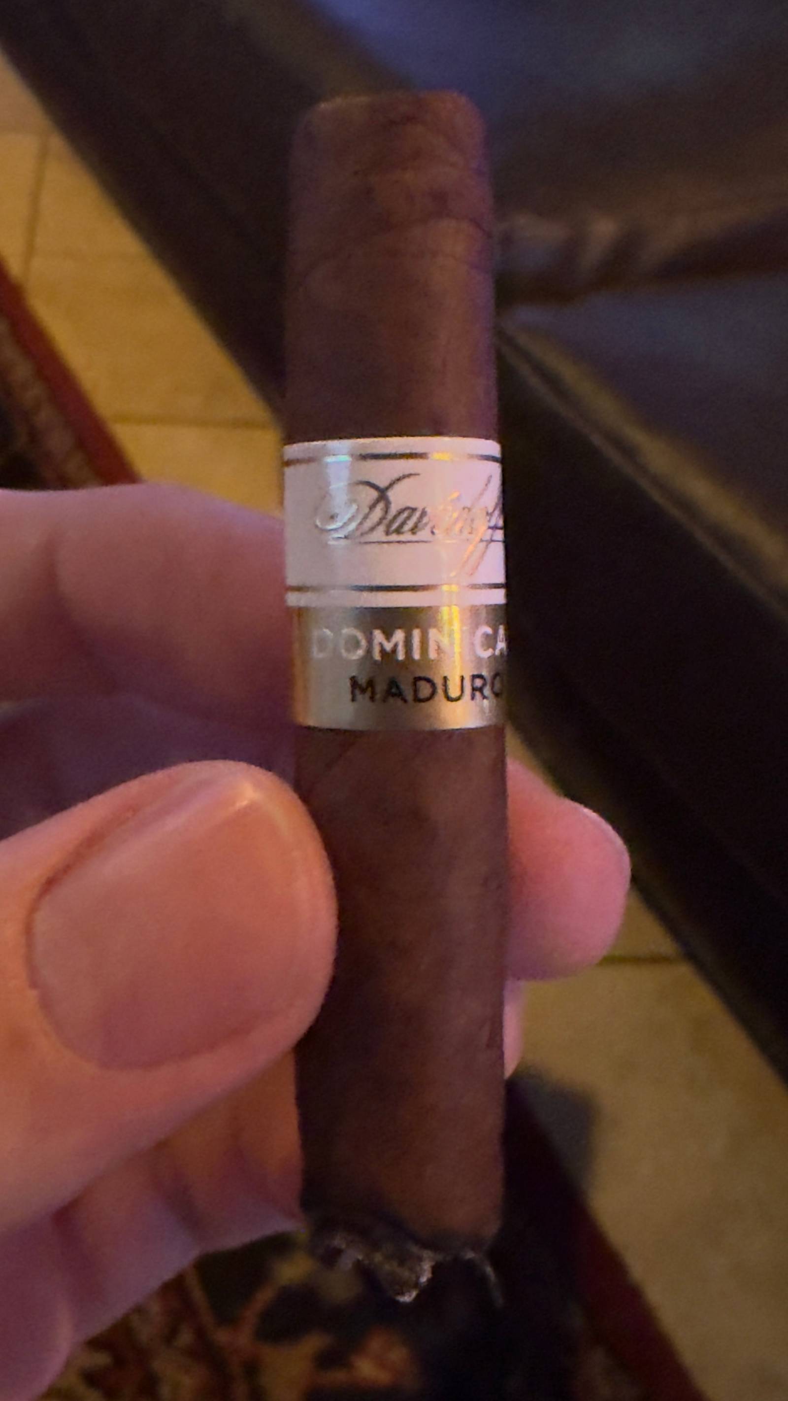 Photo 1 of 1 for Davidoff Primeros Dominican Maduro Short Panatela 4.125" * 34, reviewed on Aug 30, 2024 and given a rating of 6.1.
