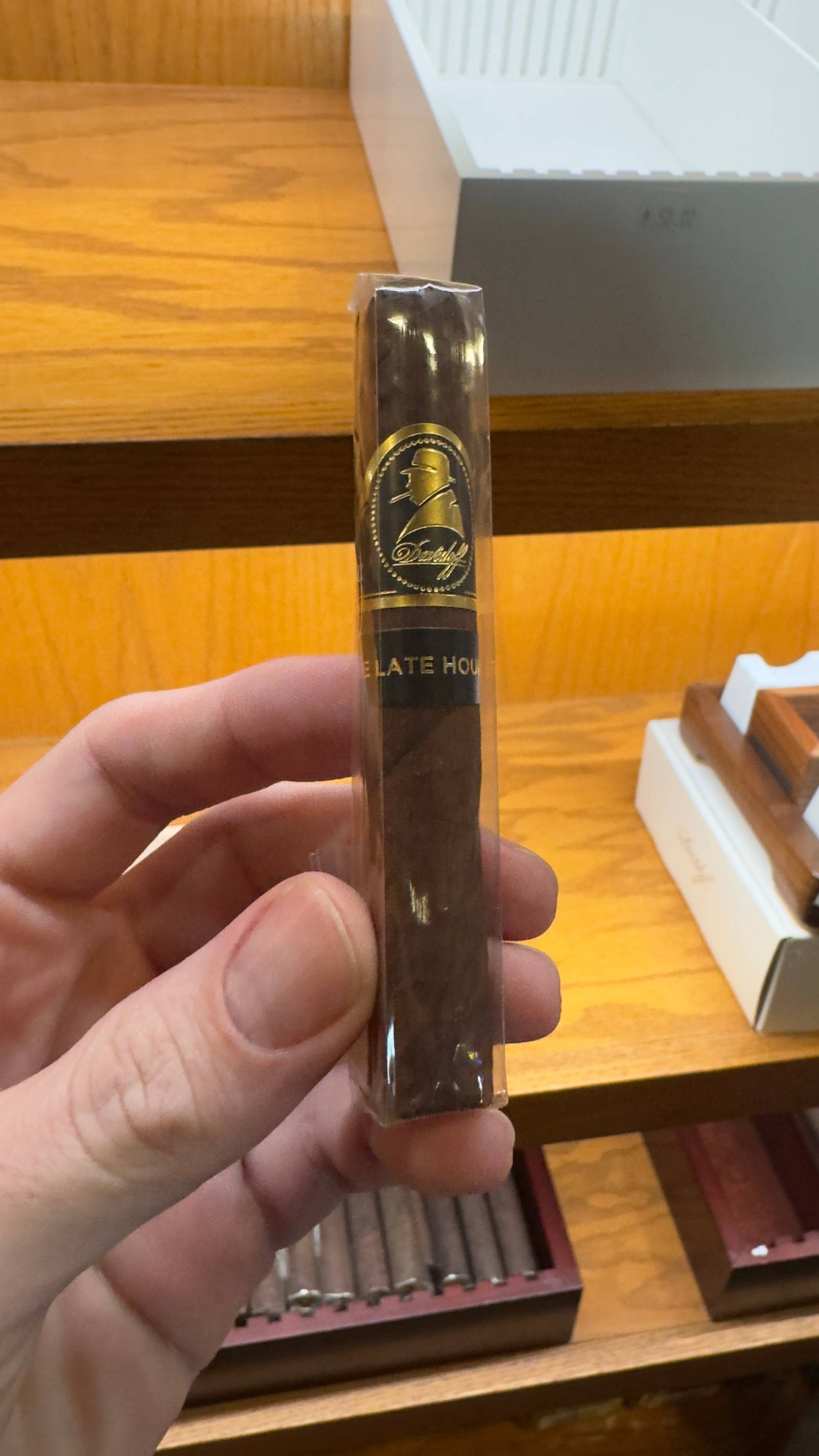 Photo 1 of 1 for Davidoff Winston Churchill The Late Hour Petite Panetela 4" * 38, reviewed on Sep 15, 2024 and given a rating of 6.1.