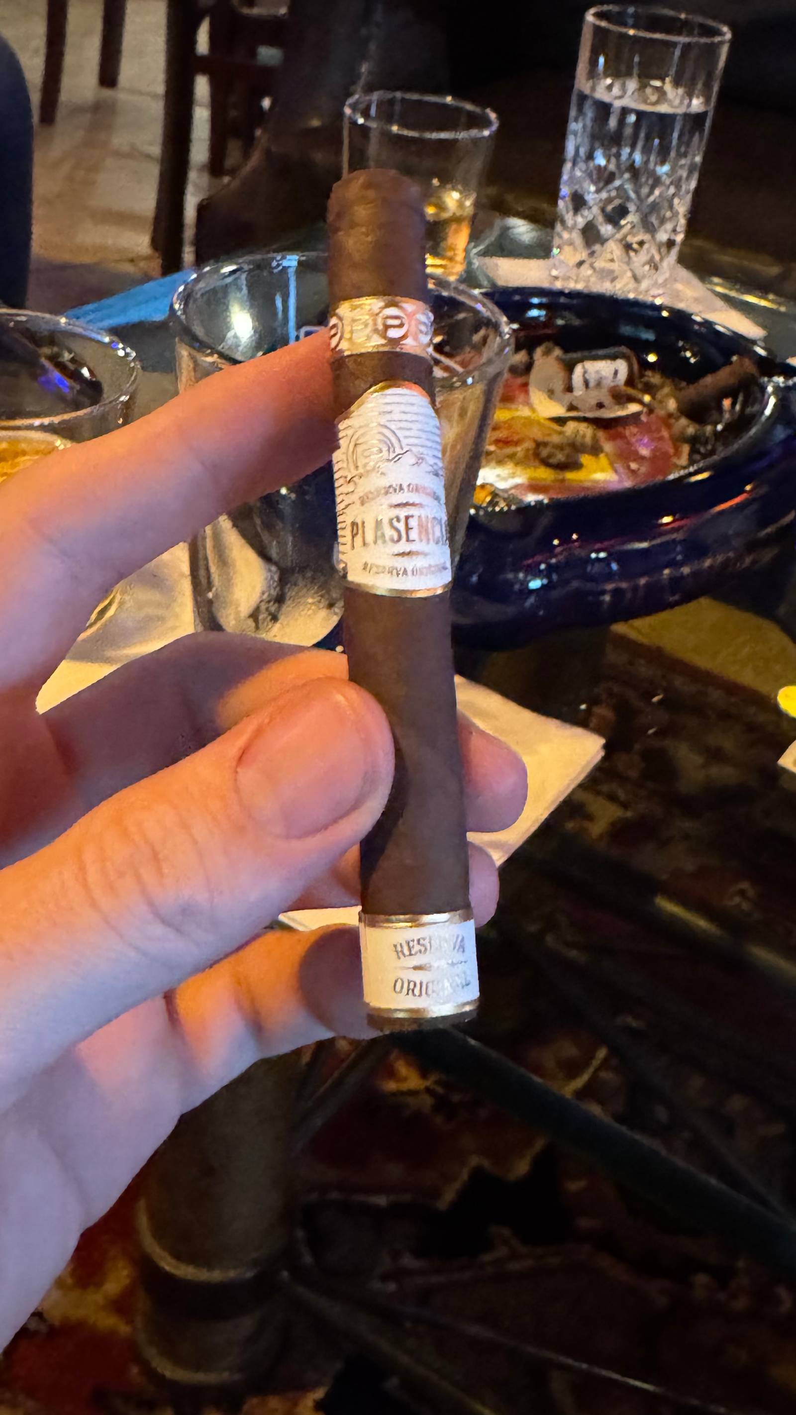 Photo 1 of 1 for Plasencia Reserva Original Nesticos 4.5" * 36, reviewed on Sep 22, 2024 and given a rating of 6.1.