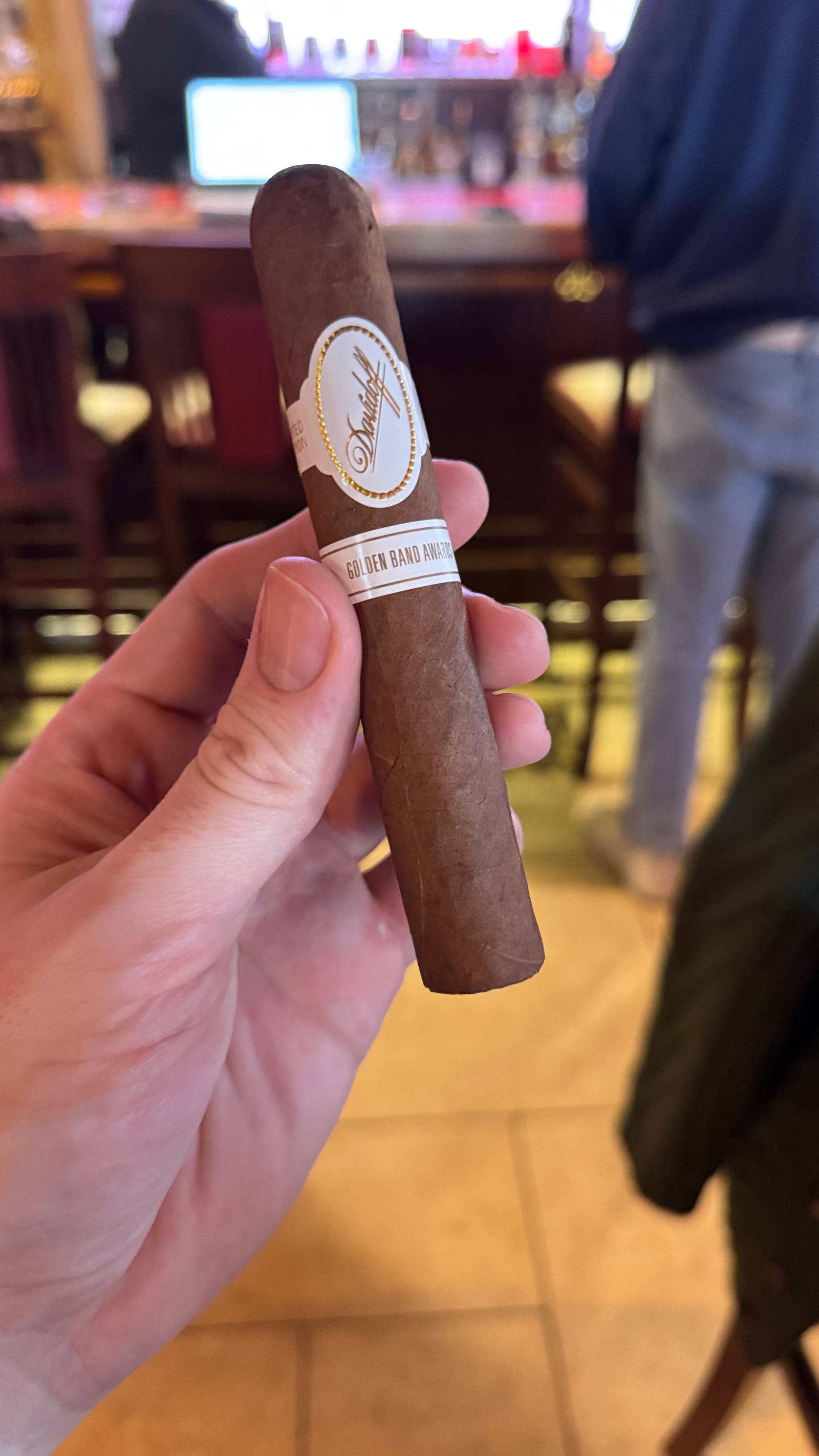 Photo 1 of 3 for Davidoff Golden Band Award Robusto Natural 5.25" * 52, reviewed on Jan 9, 2025 and given a rating of 6.5.
