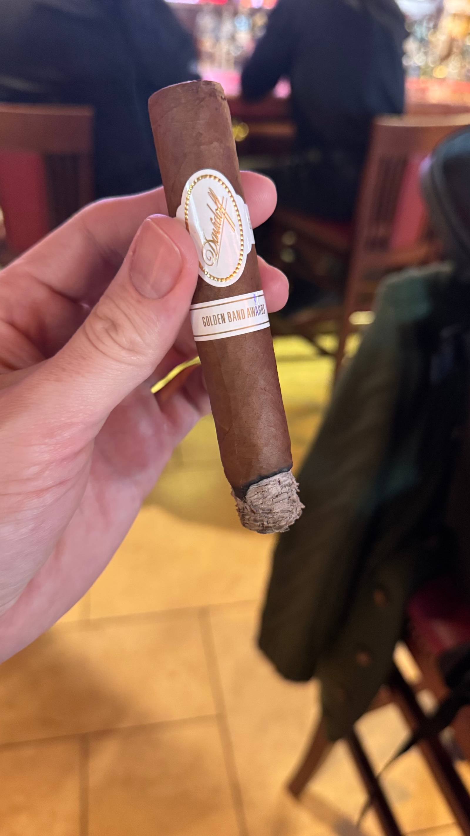 Photo 2 of 3 for Davidoff Golden Band Award Robusto Natural 5.25" * 52, reviewed on Jan 9, 2025 and given a rating of 6.5.