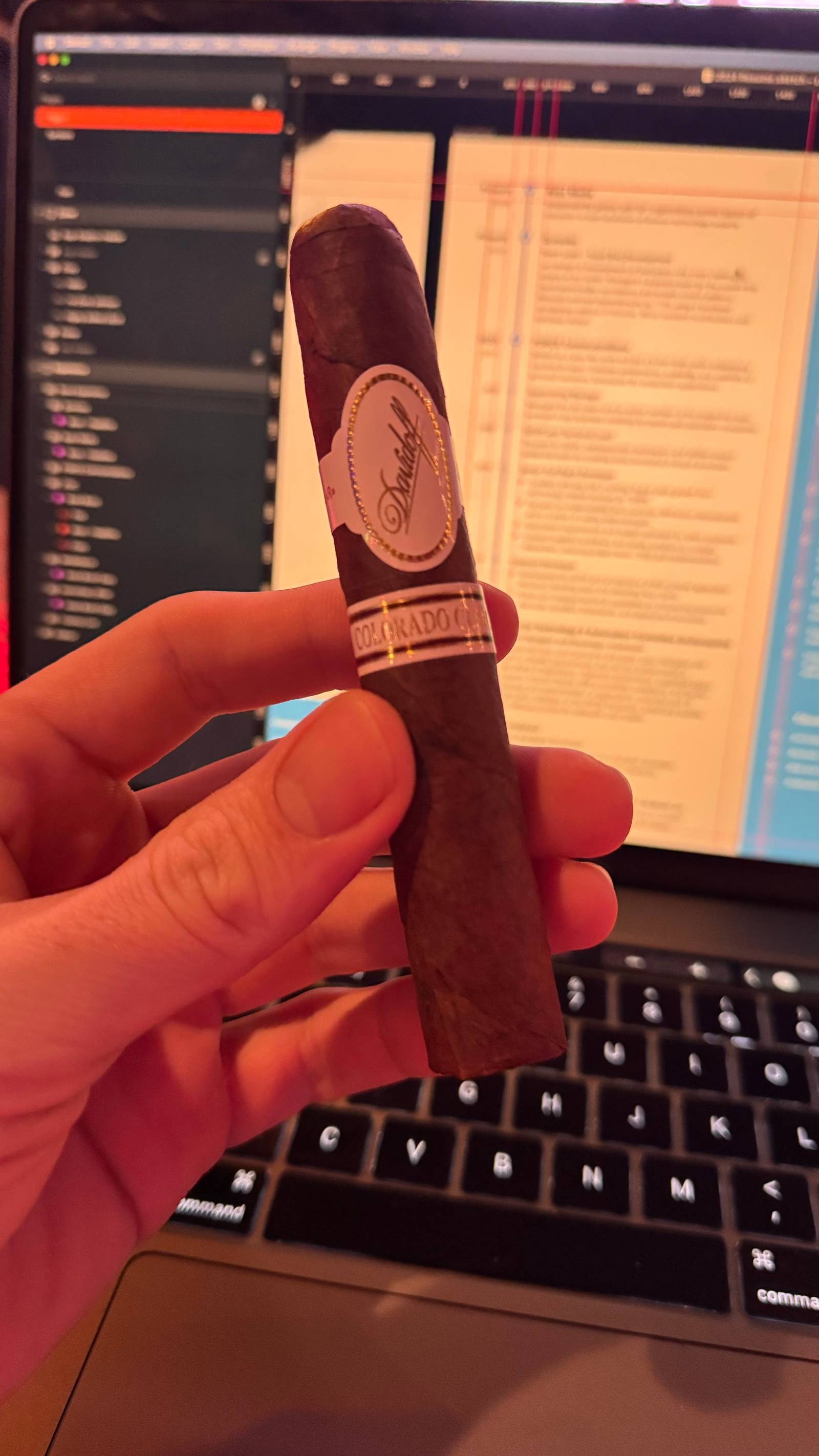 Photo 1 of 1 for Davidoff Aniversario Colorado Claro Special R 4.875" * 50, reviewed on Oct 1, 2024 and given a rating of 6.9.