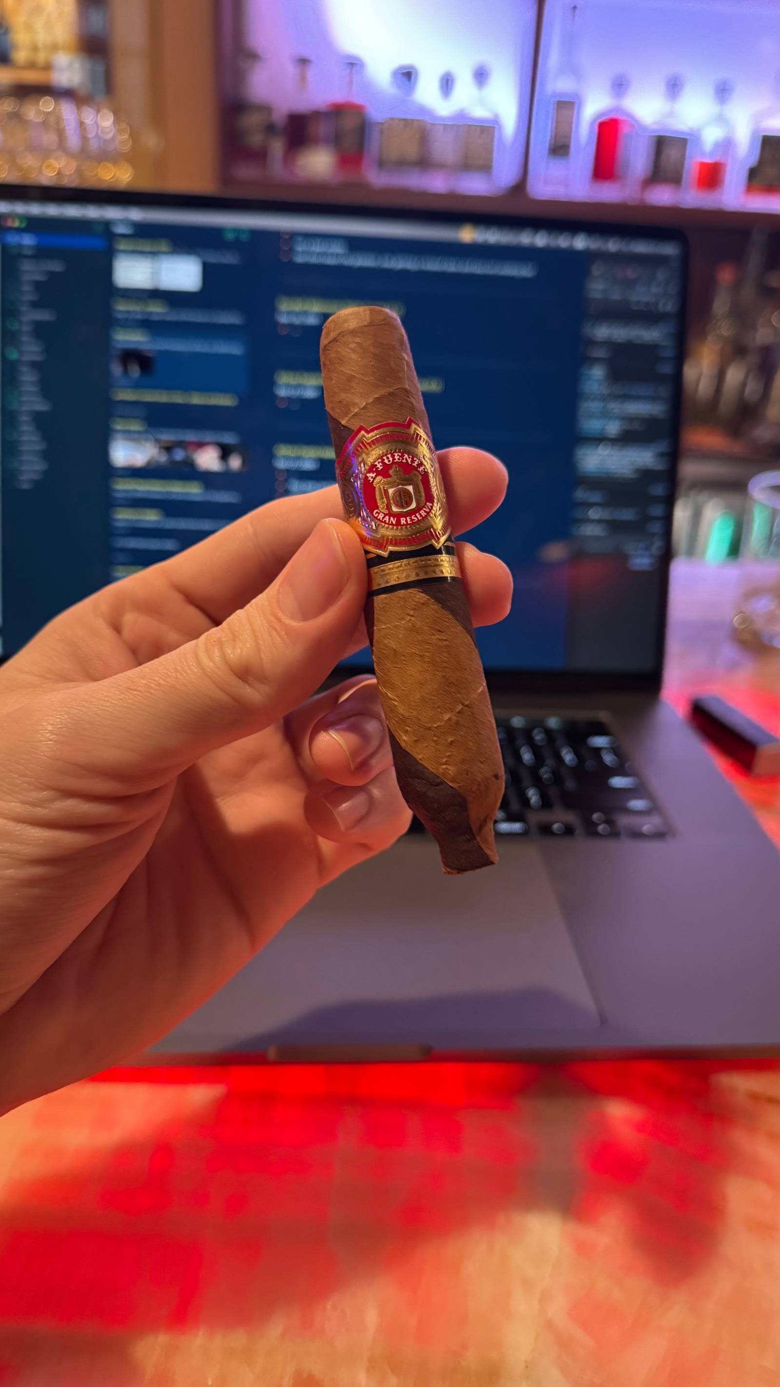 Photo 1 of 1 for Arturo Fuente Hemingway Between the Lines 4.5" * 54, reviewed on Nov 27, 2024 and given a rating of 7.1.