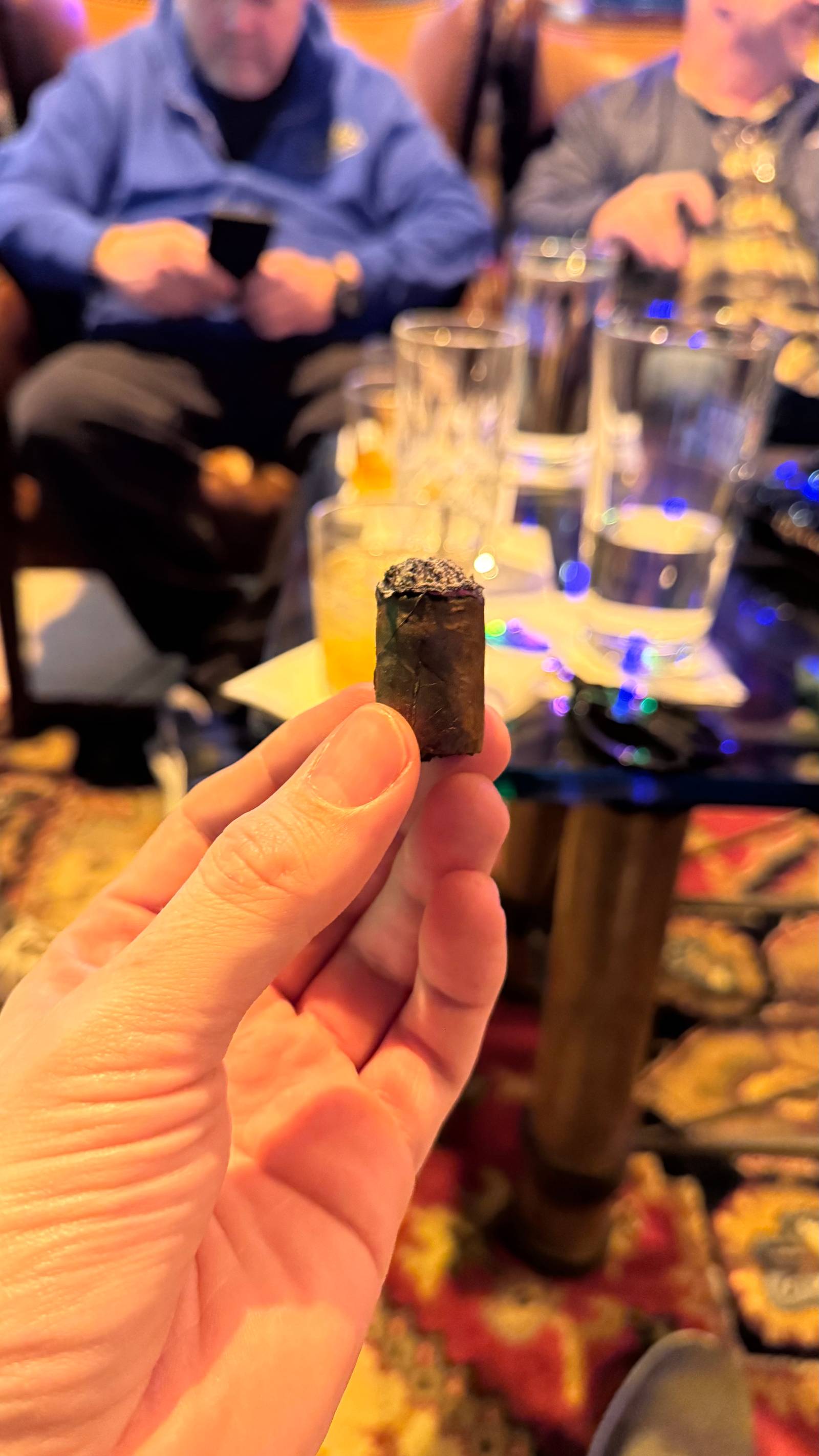 Photo 4 of 4 for Padrón 1964 Anniversary Exclusivo Natural Robusto 5.5" * 50, reviewed on Dec 6, 2024 and given a rating of 7.3. Best word to describe this particular review is "Hearthy".