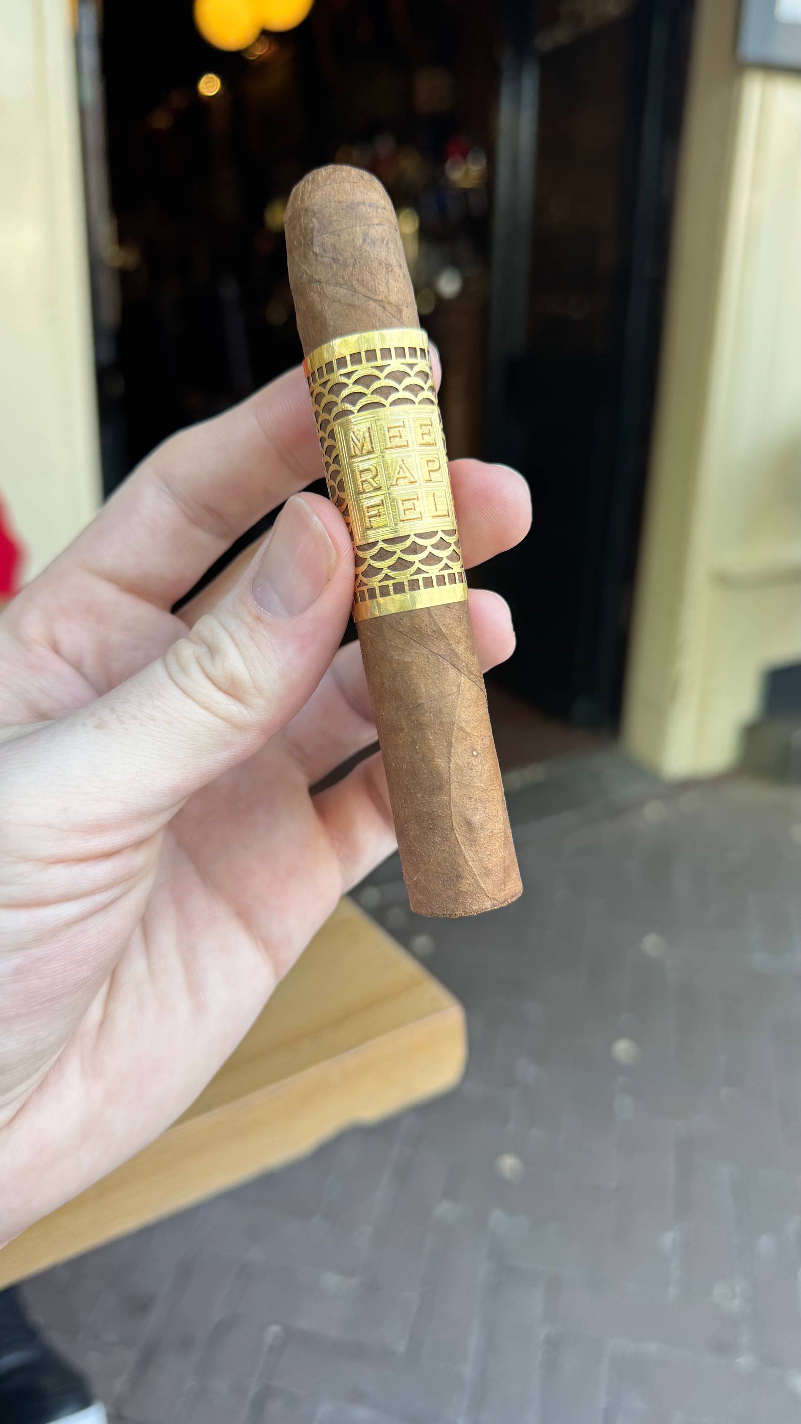Photo 1 of 6 for Meerapfel Ernest Master Robusto 4.875" * 50, reviewed on Apr 28, 2025 and given a rating of 7.4.