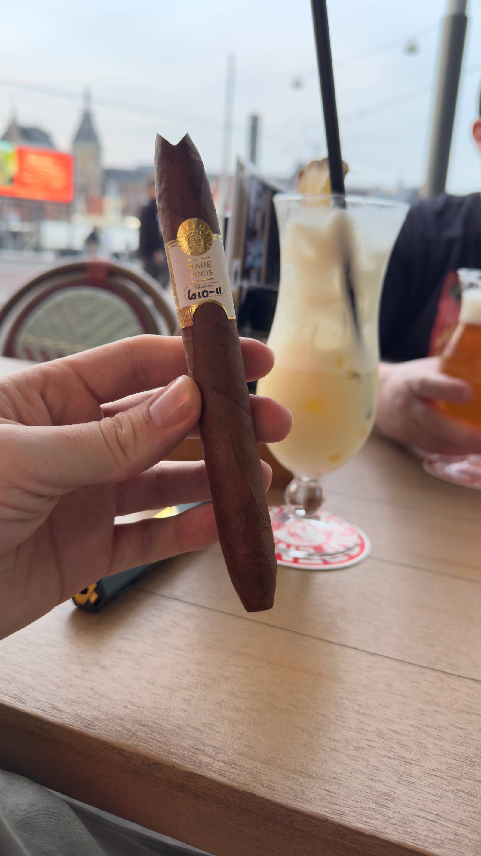 Photo 2 of 3 for Tobacconist of Greenwich Rare Finds 610-11 Diadema 6.25" * 50, reviewed on May 1, 2025 and given a rating of 7.5.