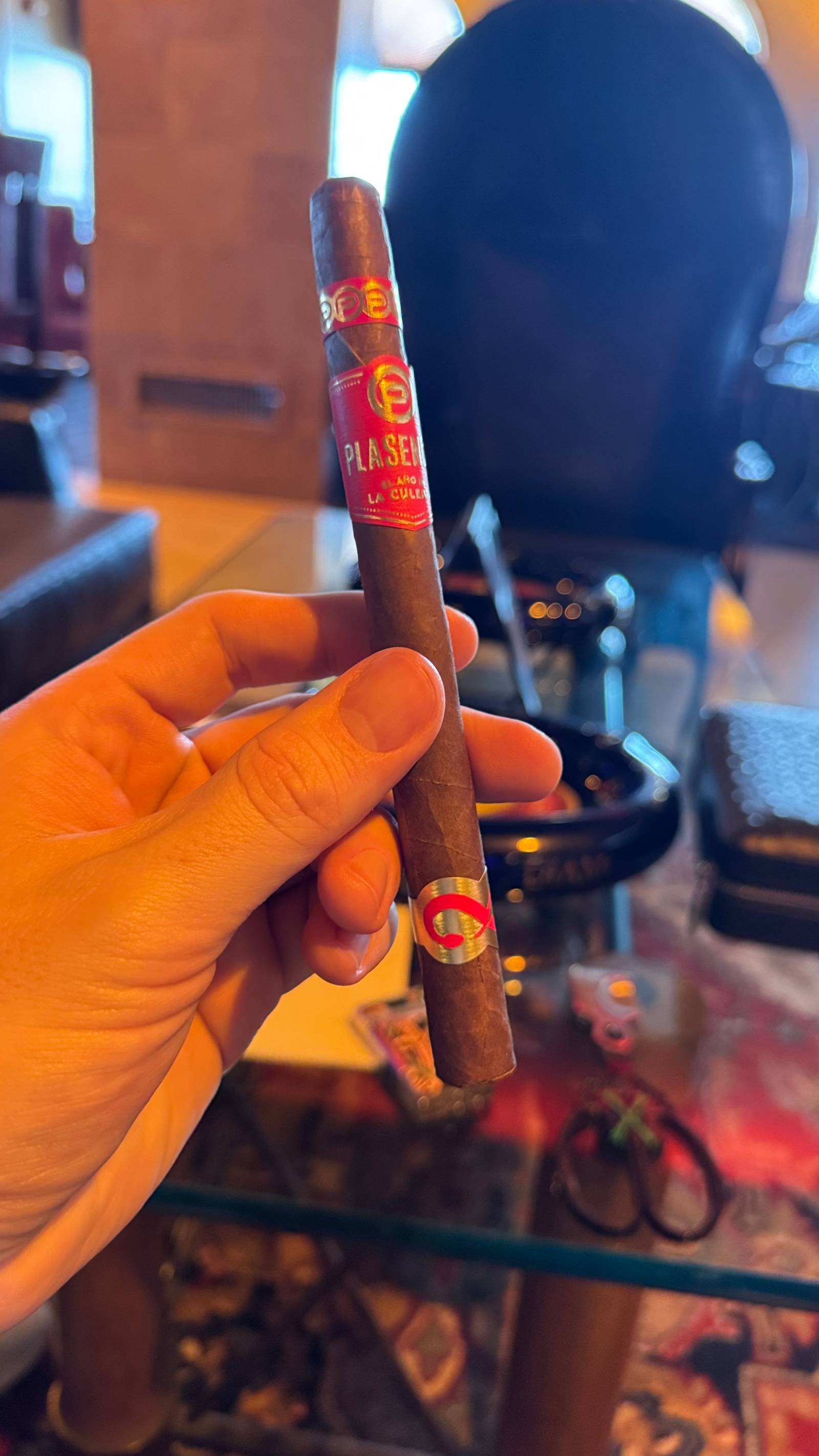 Photo 1 of 3 for Plasencia Limited Edition Year of the Snake 2025 Lancero Natural 7" * 40, reviewed on Jan 4, 2025 and given a rating of 7.6.