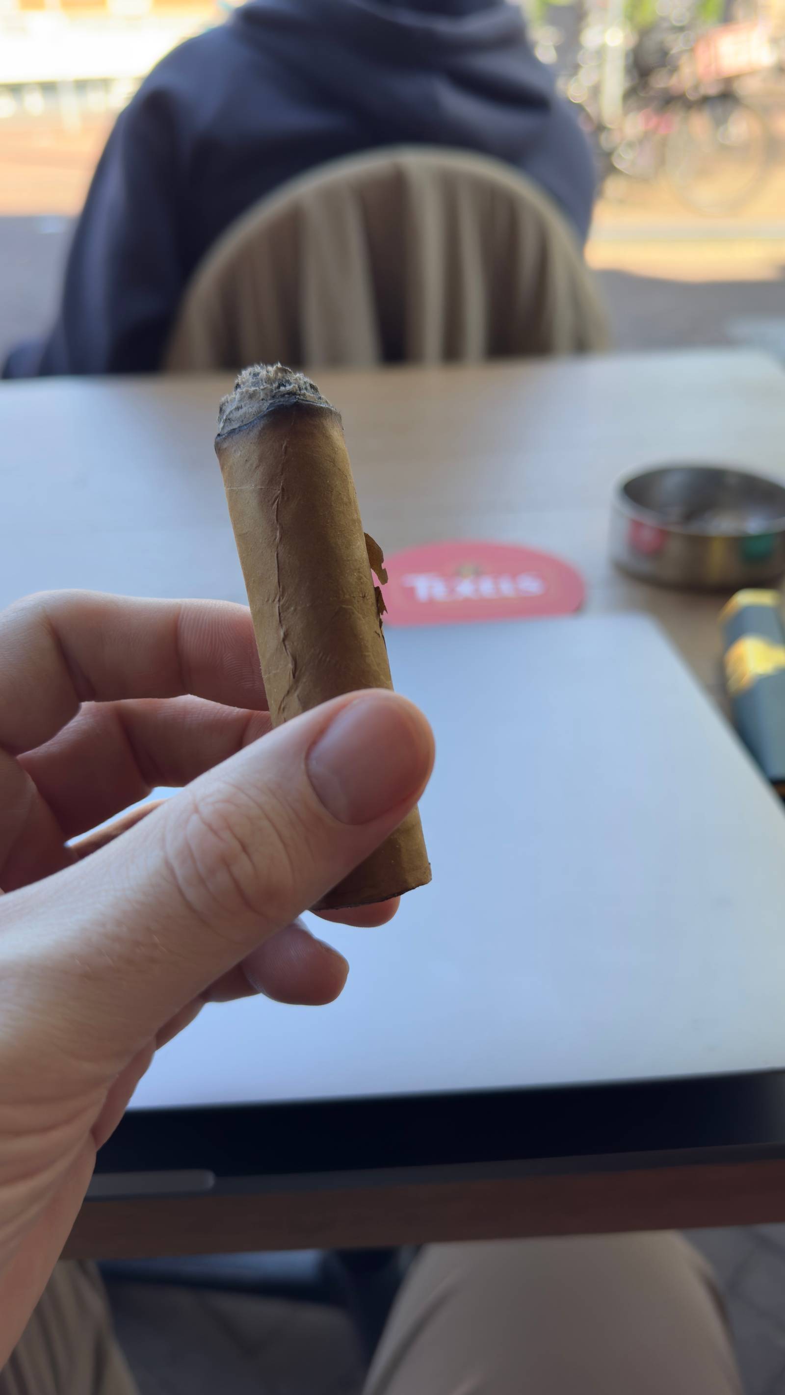 Photo 3 of 4 for Perdomo Double Aged 12 Year Connecticut Robusto 5" * 56, reviewed on Apr 27, 2025 and given a rating of 7.6.