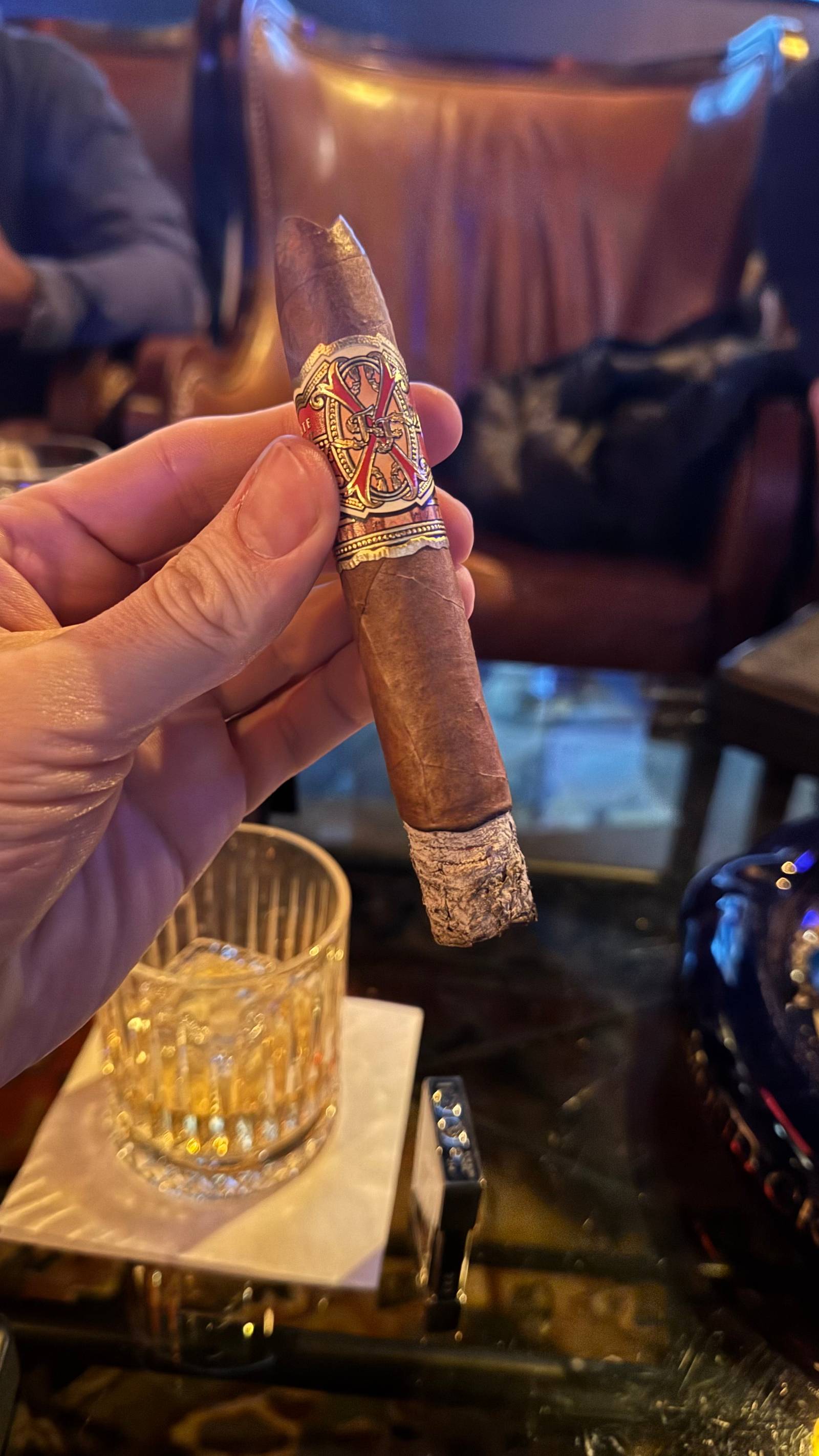 Photo 2 of 3 for Arturo Fuente Fuente Fuente OpusX Super Belicoso 5.5" * 52, reviewed on Jan 17, 2025 and given a rating of 7.7.