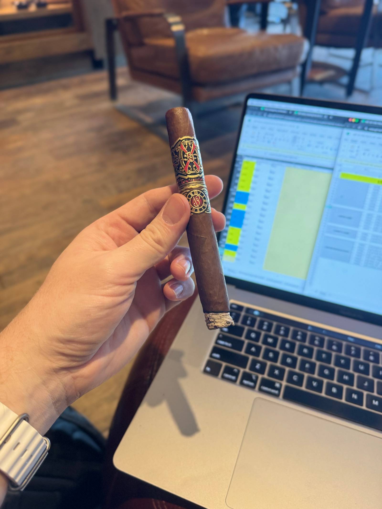 Photo 4 of 6 for Arturo Fuente Fuente Fuente OpusX Forbidden X 13 Pasion D'Amor Maduro 6.125" * 48, reviewed on Jan 2, 2025 and given a rating of 7.8.