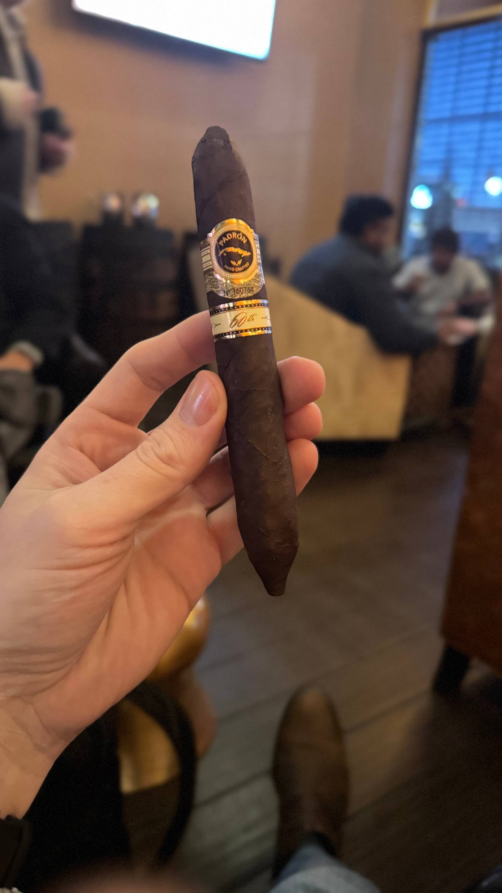 Photo 1 of 5 for Padrón 60th Anniversary Perfecto Maduro 6" * 56, reviewed on Feb 21, 2025 and given a rating of 7.8.