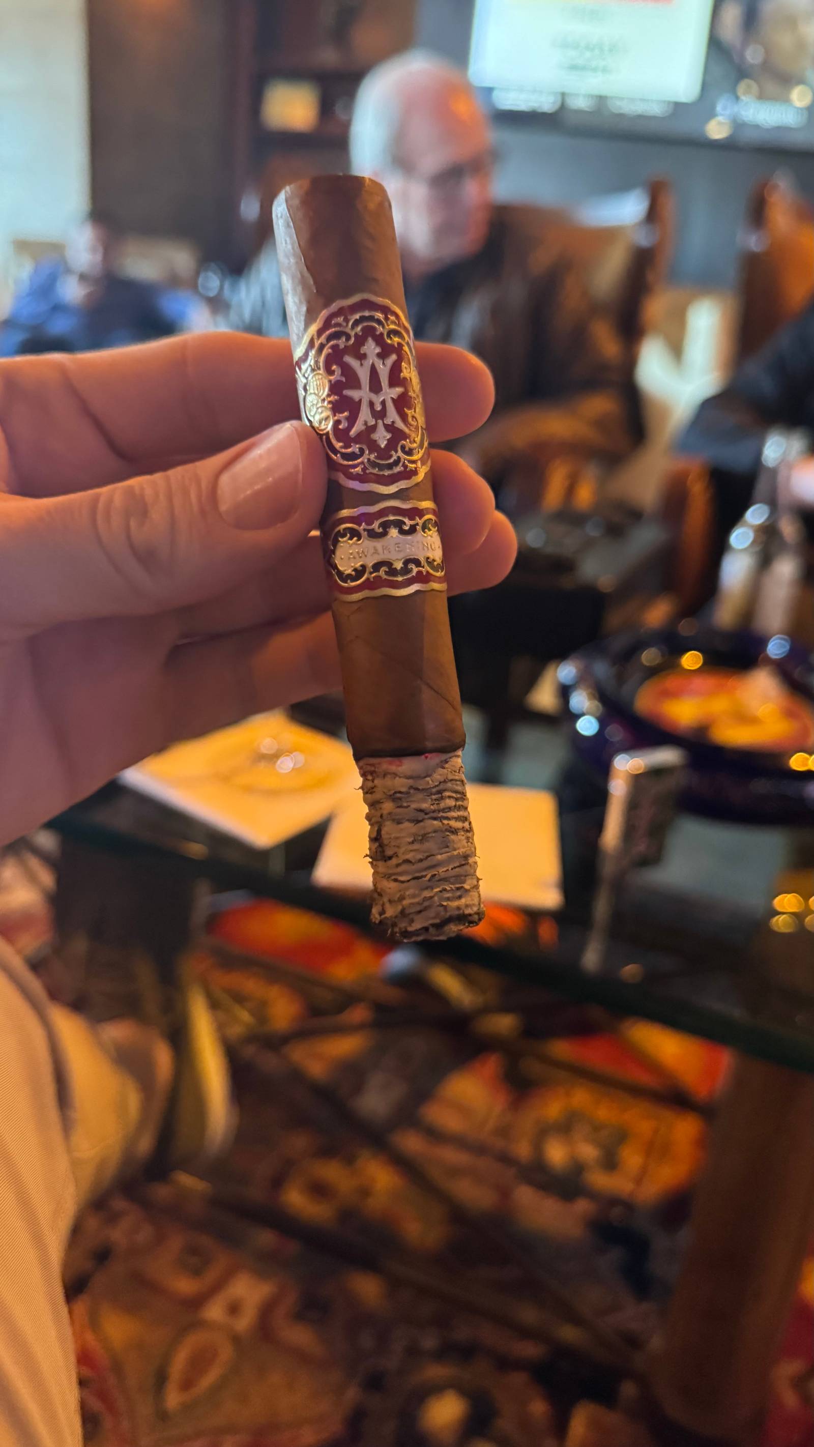 Photo 2 of 6 for Avowed The Awakening Gran Robusto 5.5" * 52, reviewed on Feb 22, 2025 and given a rating of 7.8. Best word to describe this particular review is "Robust".