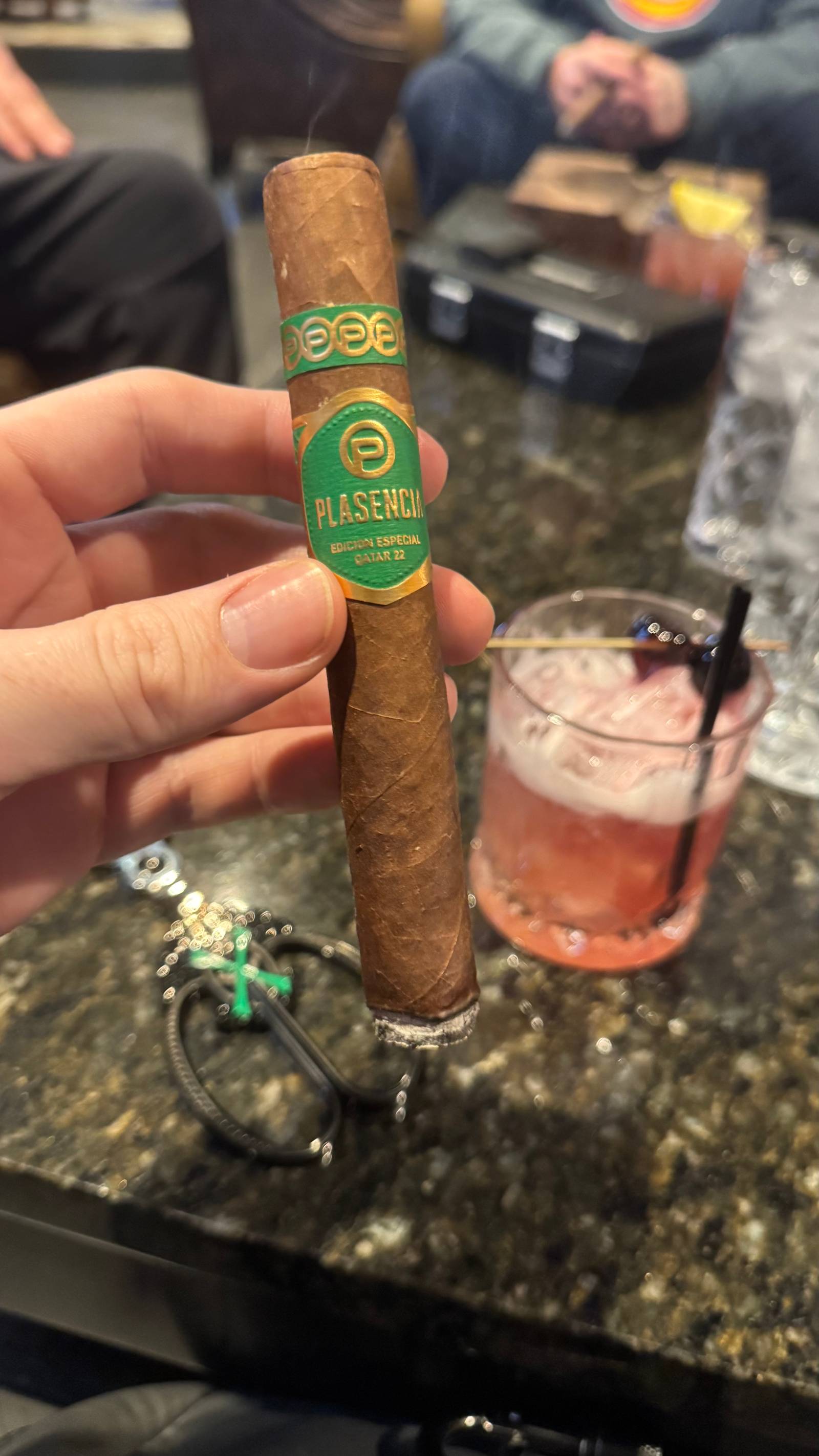 Photo 3 of 6 for Plasencia Edición Espcial Qatar Ehtëfal Toro 6" * 52, reviewed on Feb 16, 2025 and given a rating of 7.9.