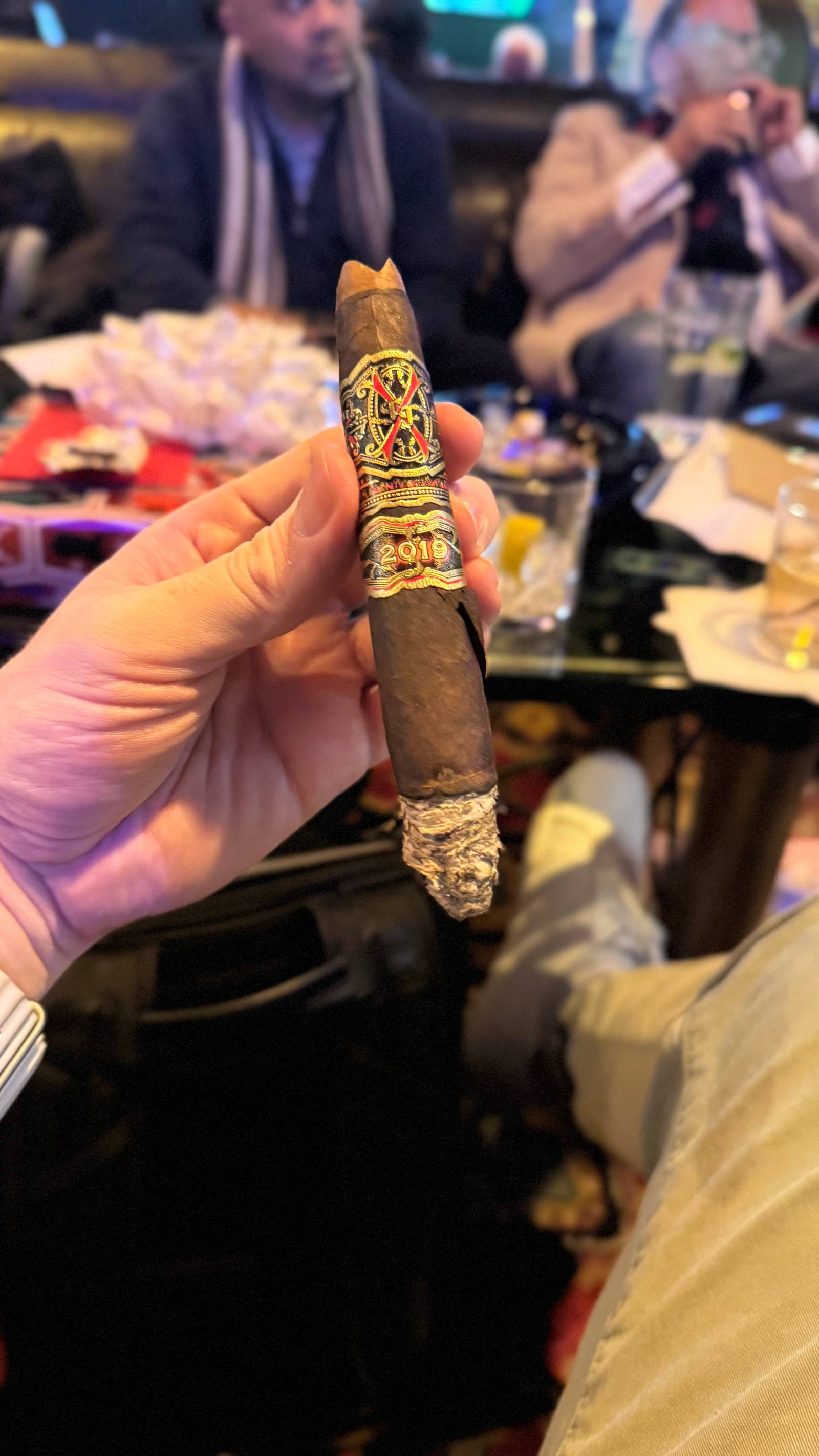 Photo 3 of 4 for Arturo Fuente Fuente Fuente OpusX Heaven and Earth El Scorpion Maduro Perfecto 6.375" * 50, reviewed on Dec 20, 2024 and given a rating of 8.3.