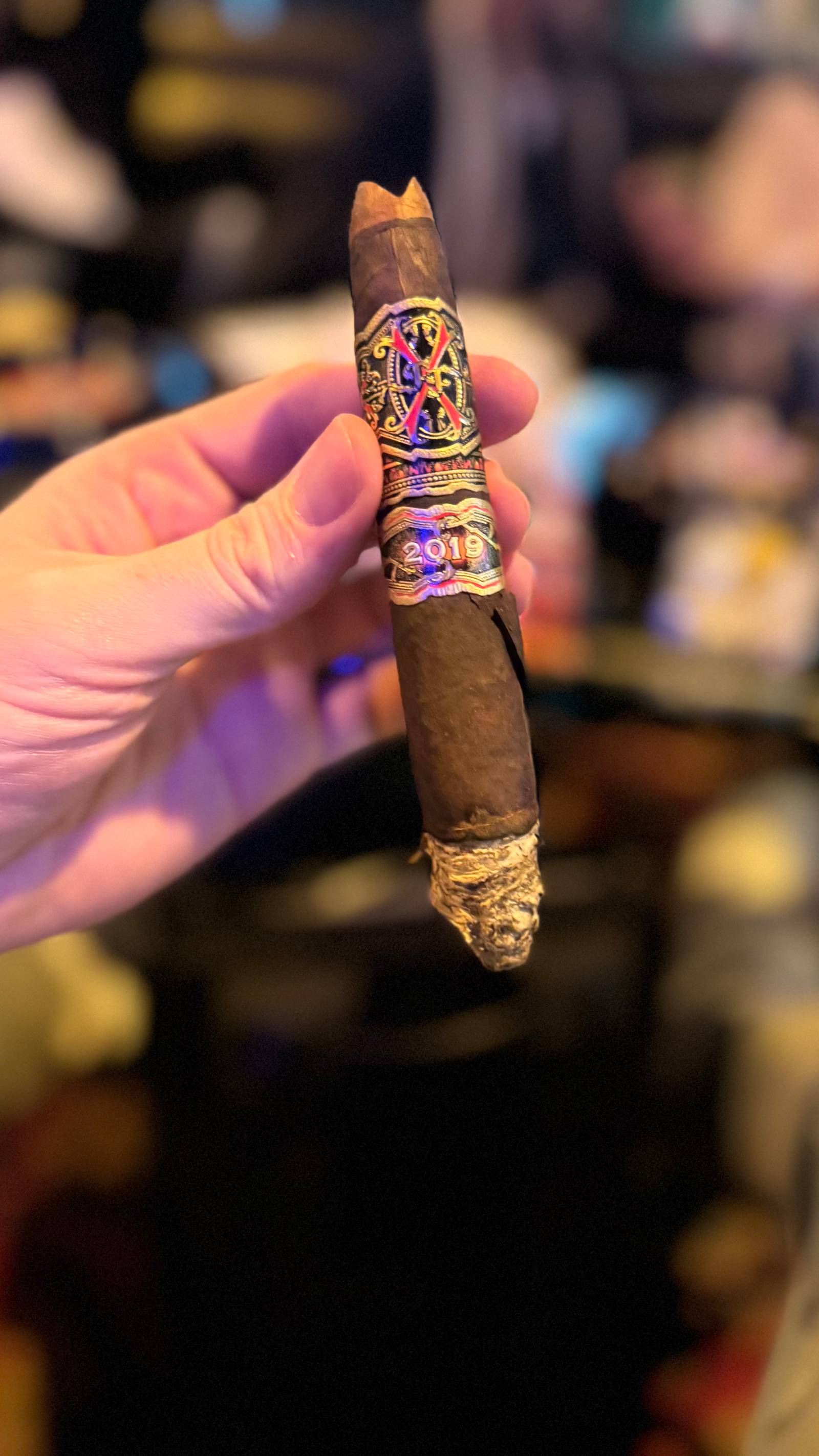 Photo 2 of 4 for Arturo Fuente Fuente Fuente OpusX Heaven and Earth El Scorpion Maduro Perfecto 6.375" * 50, reviewed on Dec 20, 2024 and given a rating of 8.3.