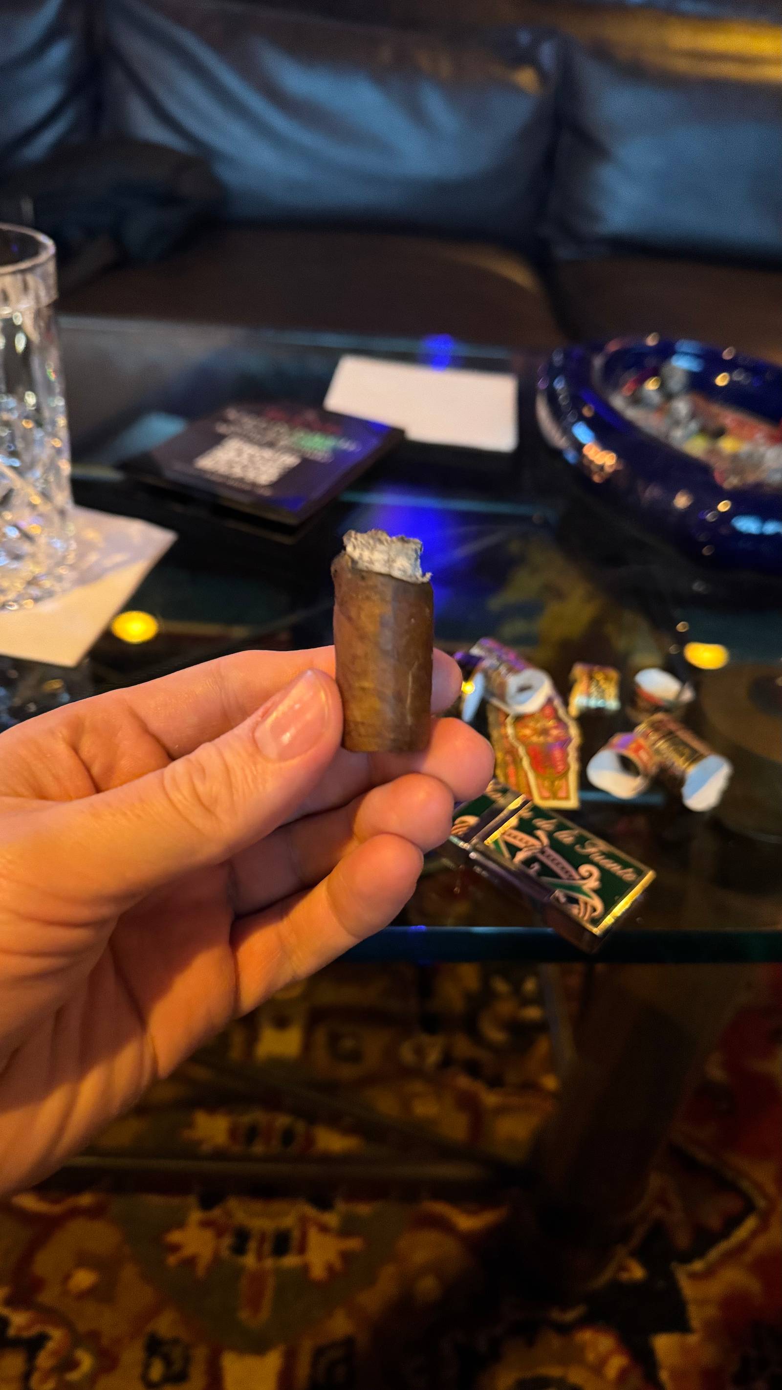 Photo 3 of 4 for Arturo Fuente Fuente Fuente OpusX Dubai Exclusivo Red #52 Robusto 5" * 52, reviewed on Jan 21, 2025 and given a rating of 8.5.