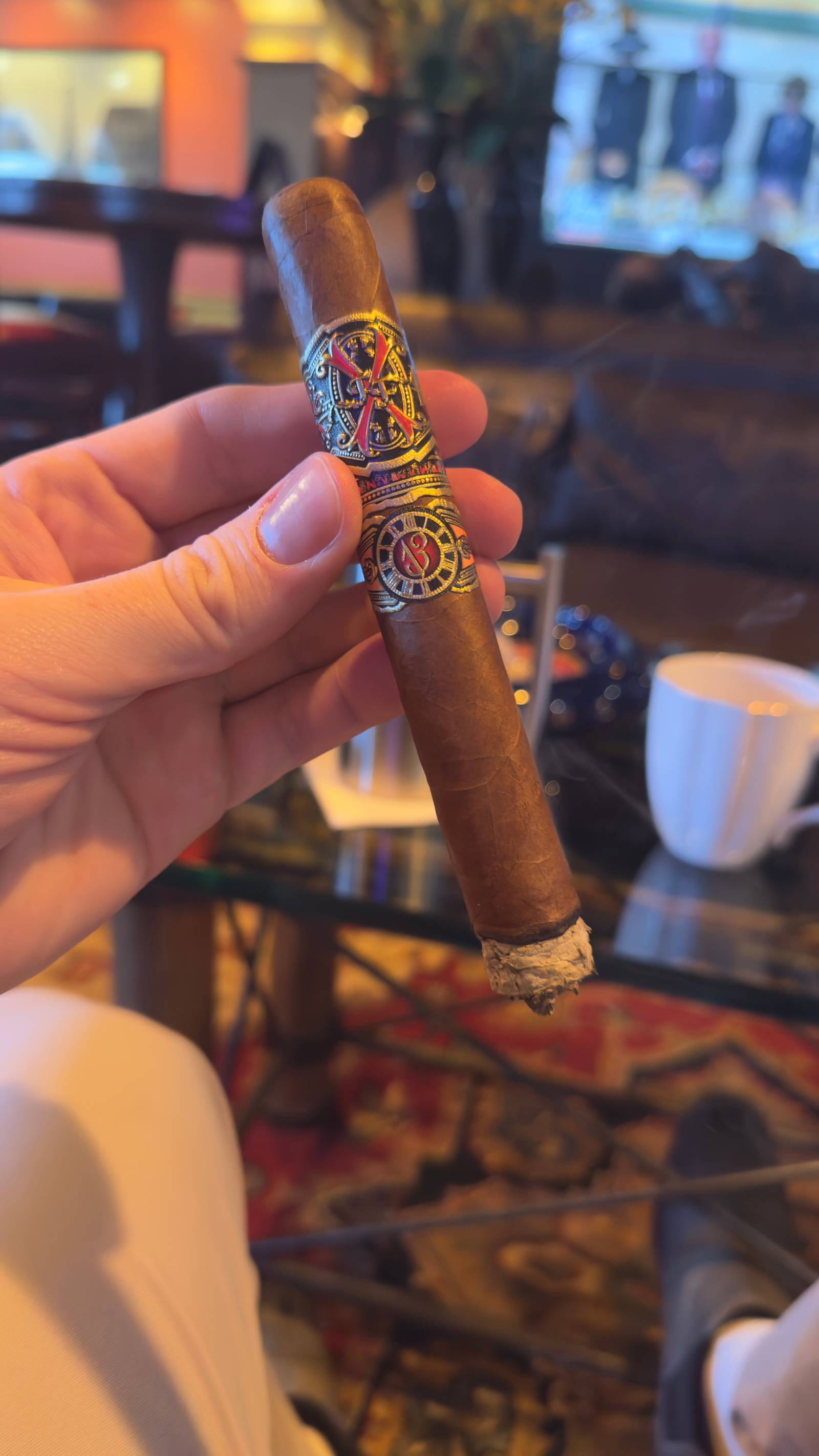 Photo 4 of 7 for Arturo Fuente Fuente Fuente OpusX Forbidden X Rare Finds Churchill 7" * 48, reviewed on Jan 20, 2025 and given a rating of 8.7.