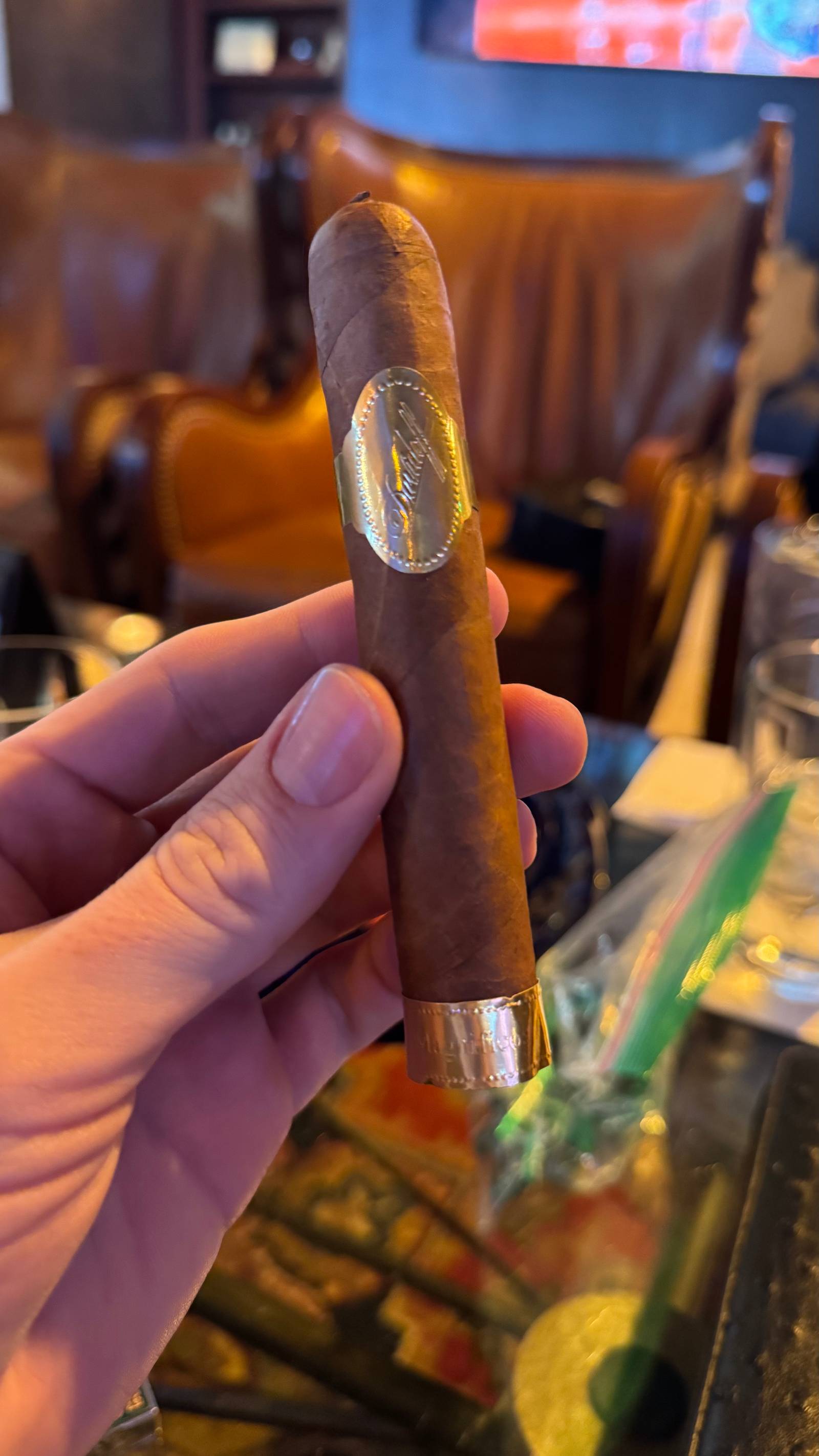 Photo 1 of 8 for Davidoff Puro D'Oro Magnificos 5.125" * 52, reviewed on Feb 1, 2025 and given a rating of 8.9. Best word to describe this particular review is "Balanced".