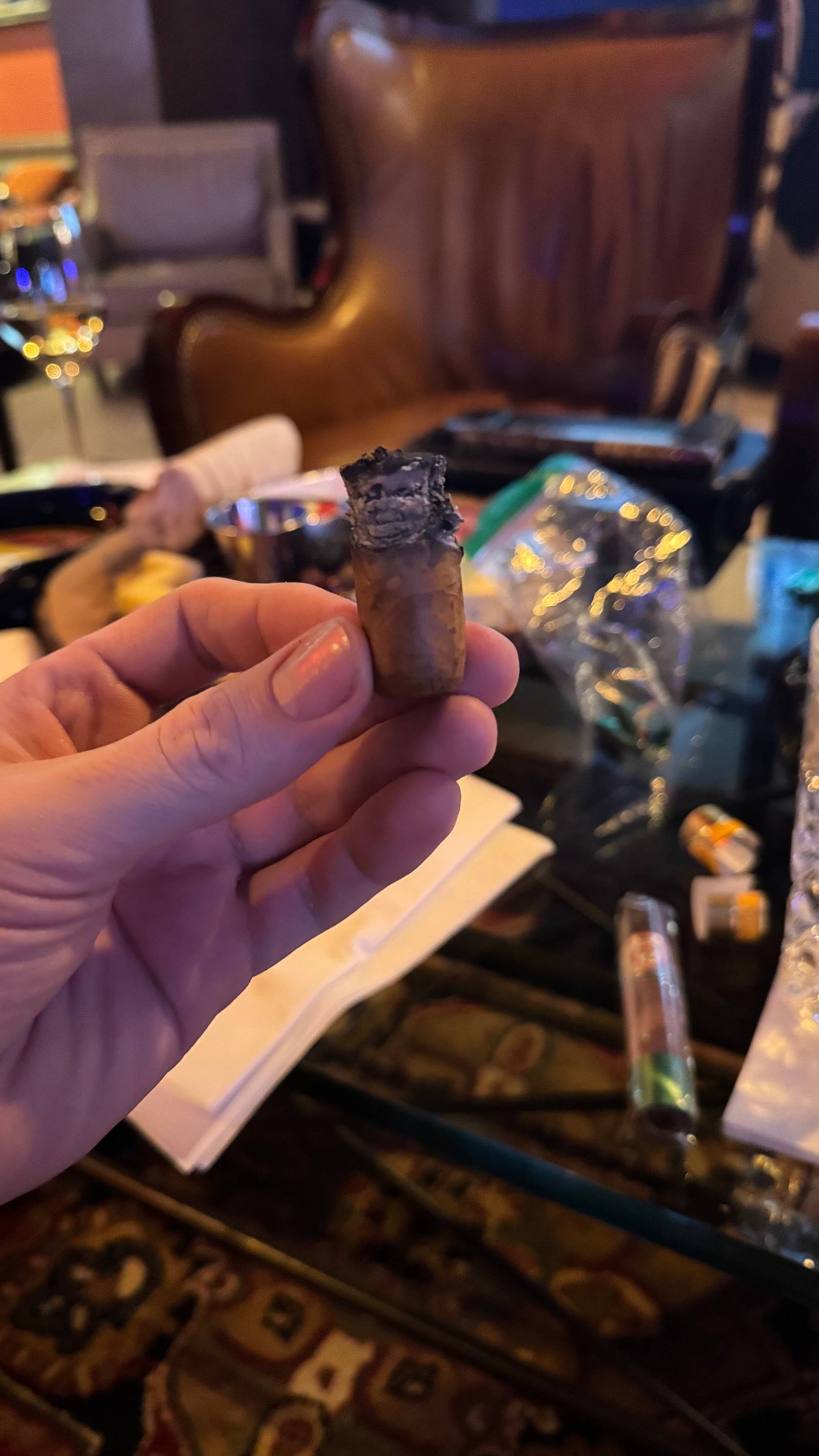 Photo 5 of 5 for Quai d'Orsay Habana No. 50 4.375" * 50, reviewed on Feb 22, 2025 and given a rating of 8. Best word to describe this particular review is "Dynamic".