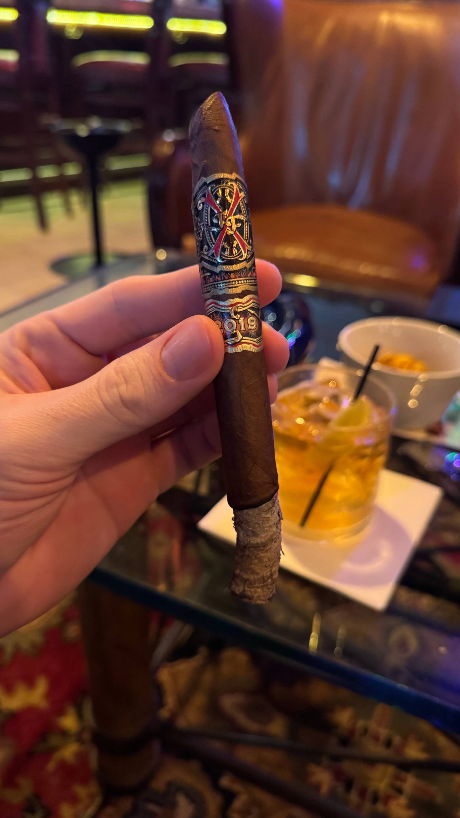 Photo 3 of 6 for Arturo Fuente Fuente Fuente OpusX Heaven and Earth Rare Black Torpedo 6.875" * 44, reviewed on Feb 7, 2025 and given a rating of 9.